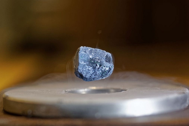 High Temperature Superconductor Levitating Above A Magnet (Representative Image) (Julian Litzel/Wikimedia Commons)