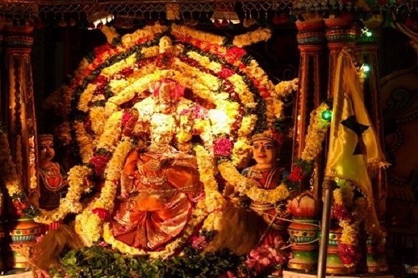 Representative image of a statue of Dhroupathi Amman in Sri Lanka. (Pic by Dushipillai via Wikipedia)