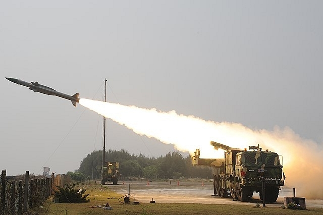 Watch: Video Of DRDO Successfully Test Firing New Version Of Akash Missile With Indigenous Seeker