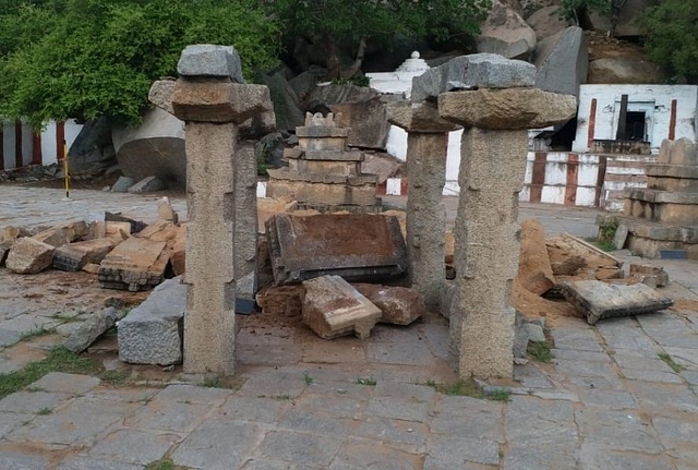 The destroyed structure in Nava Brindavana Karnataka (pic via Twitter)