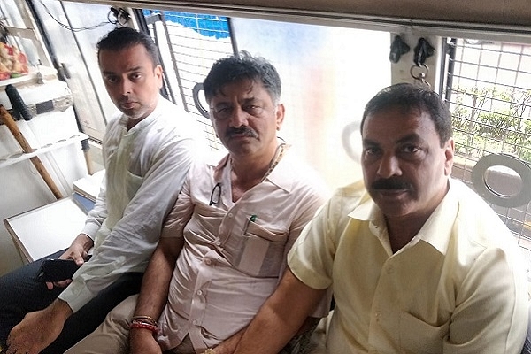 D K Shivakumar being detained along with Milind Deora&nbsp;