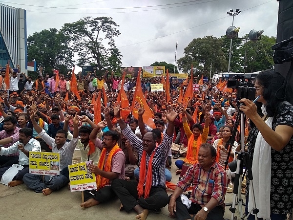Cow protectors protest efforts to smuggle cattle in Dakshina Kannada district.&nbsp;