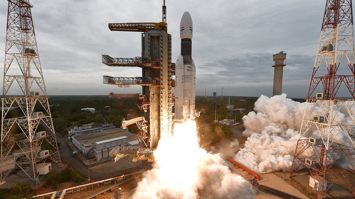 Returning To The Moon With Chandrayaan-3: ISRO Sets Up Committee To Prepare For Prospective Launch In November 2020