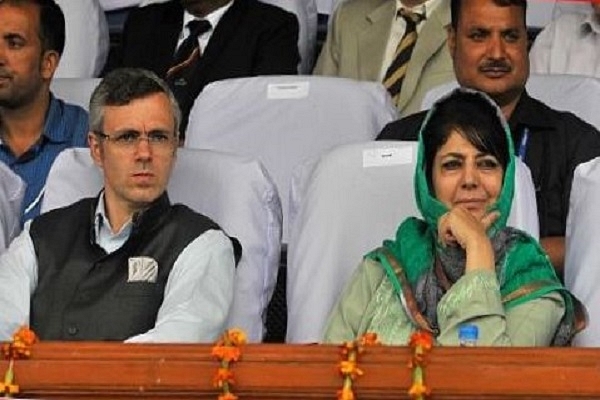 Omar Abdullah and Mehbooba Mufti (Waseem Andrabi/Hindustan Times via Getty Images)&nbsp;