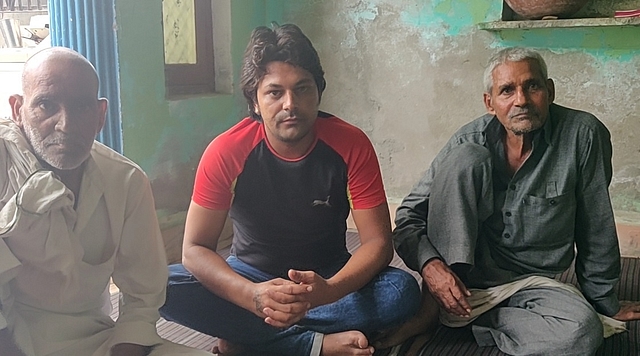(Centre) Bobby
