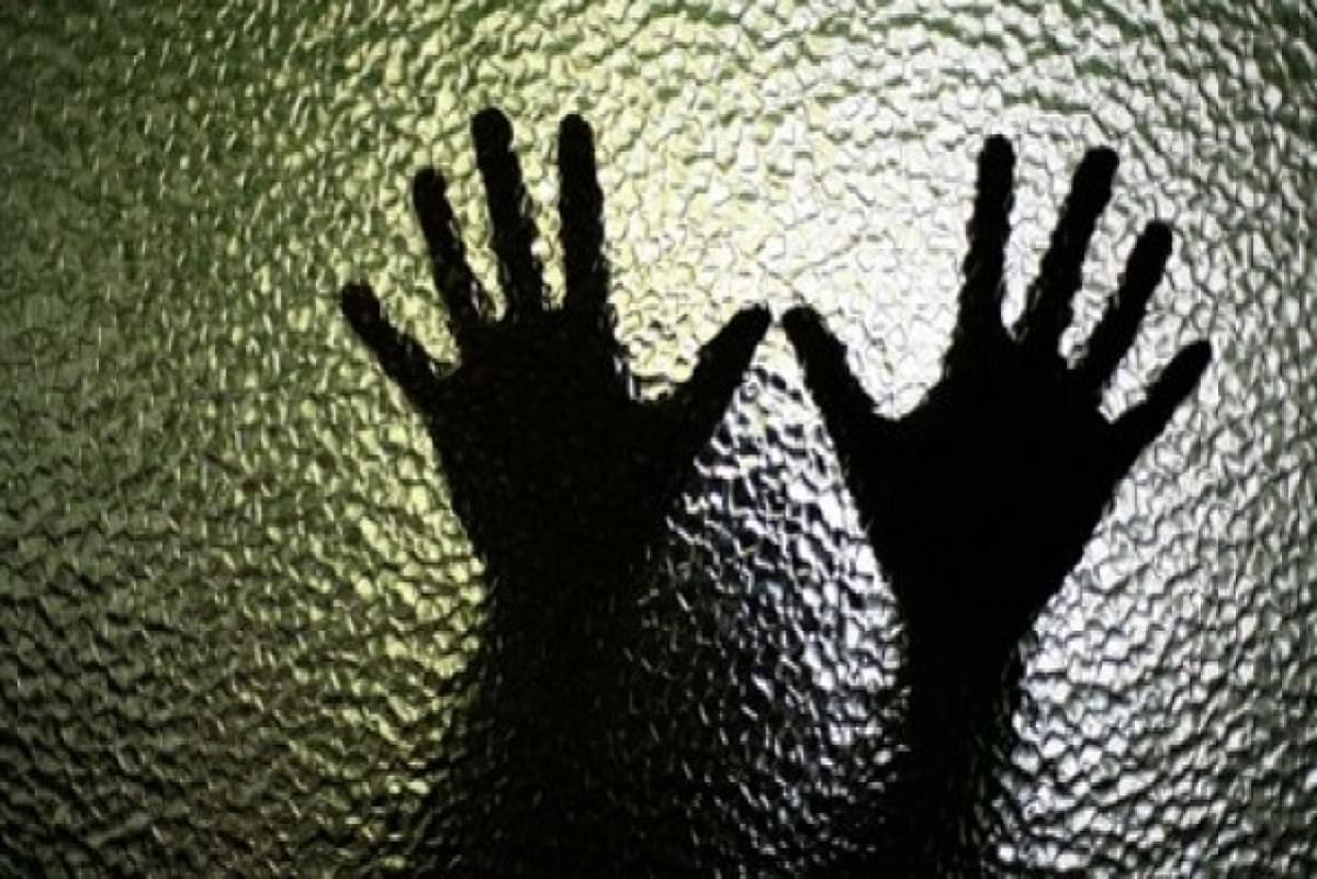 Dubai: Pakistani Delivery Man Charged With Molesting 12-Year-Old Indian Girl Inside Elevator 