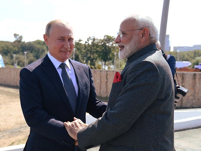 PM Modi with Vladimir Putin at the EEF. (via Twitter)