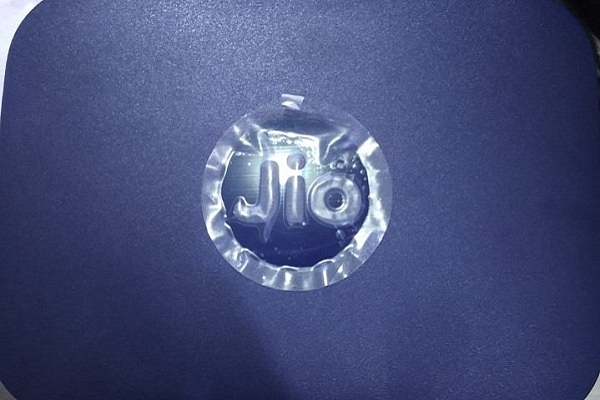 Reliance Makes Jio GigaFiber More Lucrative, To Give Free Set Top Box With Every Broadband Connection