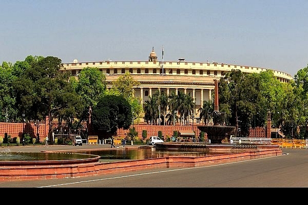 Parliament Building (A.Savin/Wikimedia Commons)