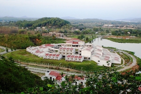 IIT Guwahati campus (Wikimedia Commons)