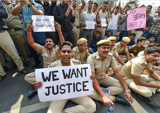 Police personnel protest. (via Twitter)