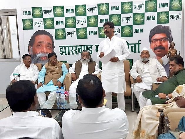 JMM Promises To Raise Caste-Based Reservation To 67 Per Cent In Jharkhand, Implement Local Quota In Private Sector Jobs