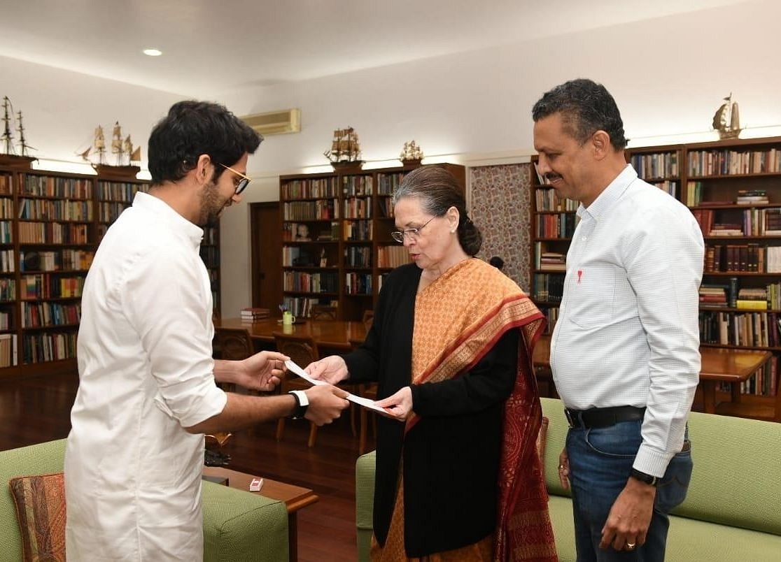 ‘Have Come To Seek Her Blessings’: Aaditya Thackeray Reaches 10 Janpath To Invite Sonia Gandhi For Uddhav Thackeray’s Swearing-In