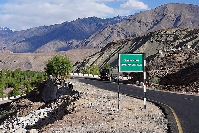 Road developed by BRO in Ladakh (Bernard Gagnon/Wikipedia)