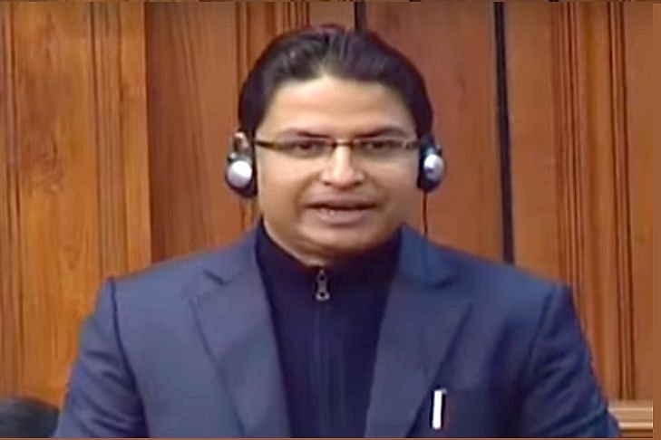 This MP’s Suggestion On Curbing Political Violence In Bengal Might Just Work; It Should Be Acted Upon