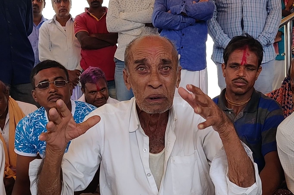 Septuagenarian Guruchand couldn’t hold back his tears as he recounted the horrendous tales of the days of persecution in Bangladesh.
