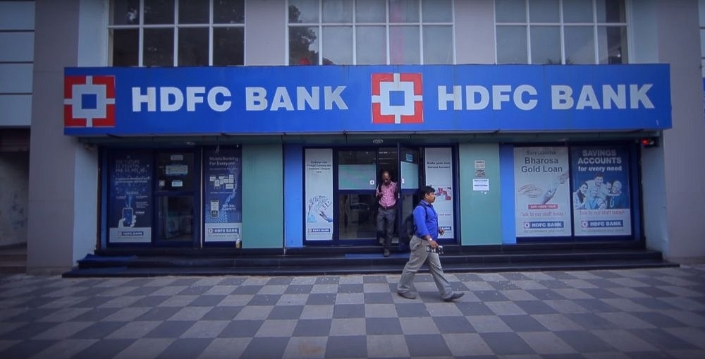 RBI Relaxes Restrictions On HDFC Bank Over Issuing New Credit Cards