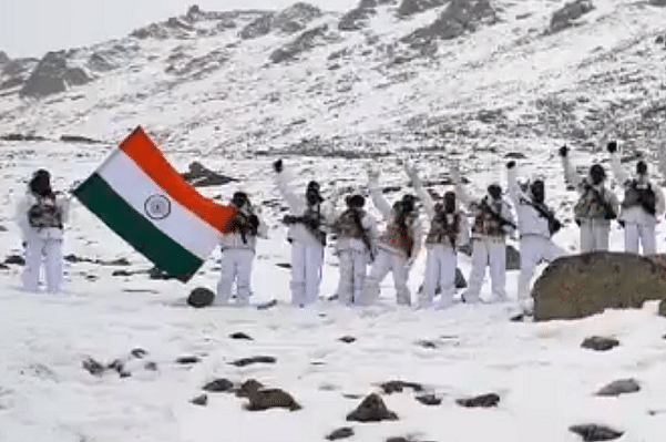 Watch: Indo-Tibetan Border Police Celebrates Republic Day At 17,000 Feet, In Minus 20 Degrees In Ladakh 