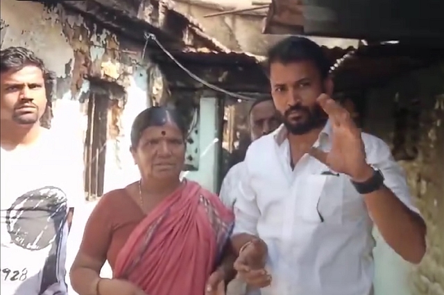 A still from the video report by the journalist Sridharan Siddhu (on extreme right in the picture above)