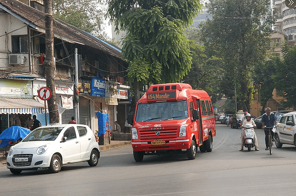 A 21-seater  mini buses launched by BEST. (Karthik Nadar/Twitter)