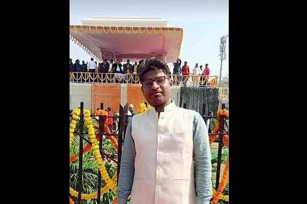 Aadil Aman who describes himself as Aam Aadmi Party (AAP) strategist in his Facebook profile called for assassination of PM Modi and HM Amit Shah (Source: Twitter)