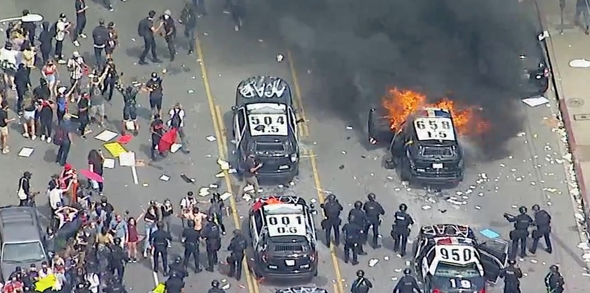 George Floyd Protests: Over 530 Arrested As Protests Against Police Brutality Turn Violent In Los Angeles