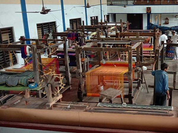 A weaving room (Udupi saree revival)