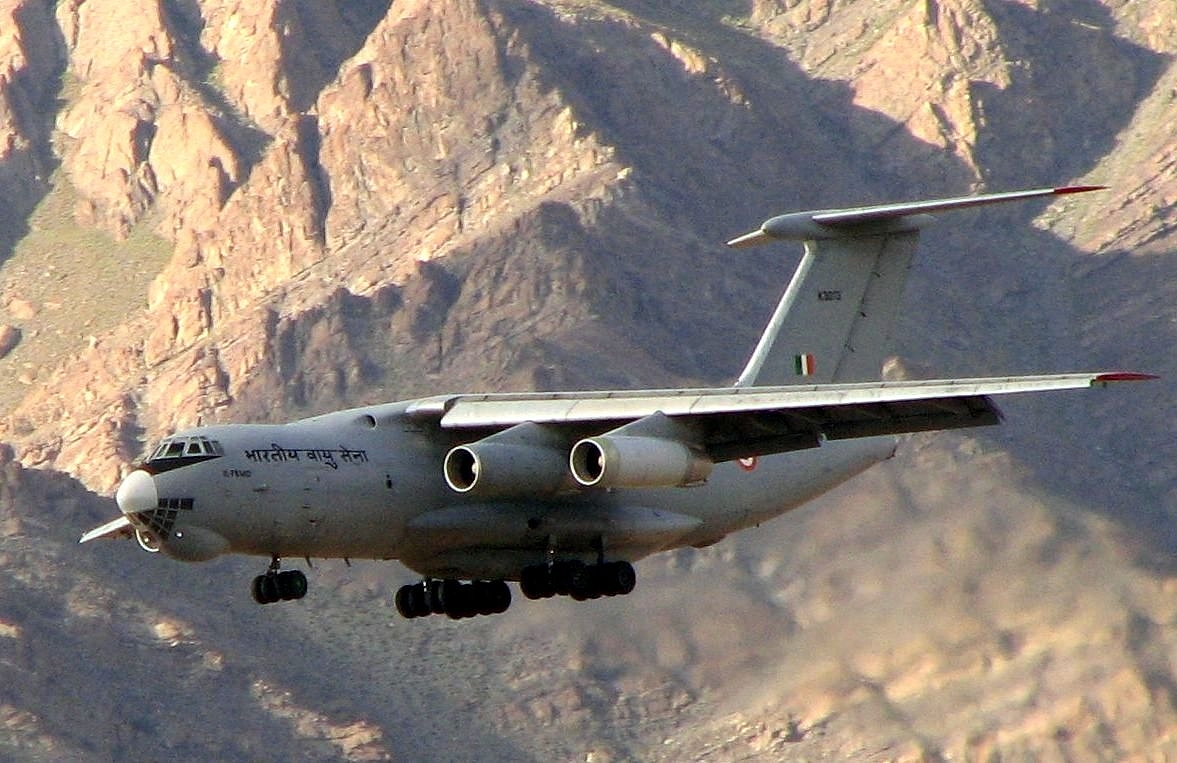 Watch: Video Of IAF’s IL-76  Aircraft Landing In Ladakh