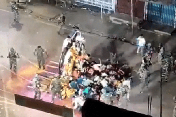 Munger: Devotee Dies In Firing Amid Violence In Durga Immersion Procession After Cops Assault Idol Carriers