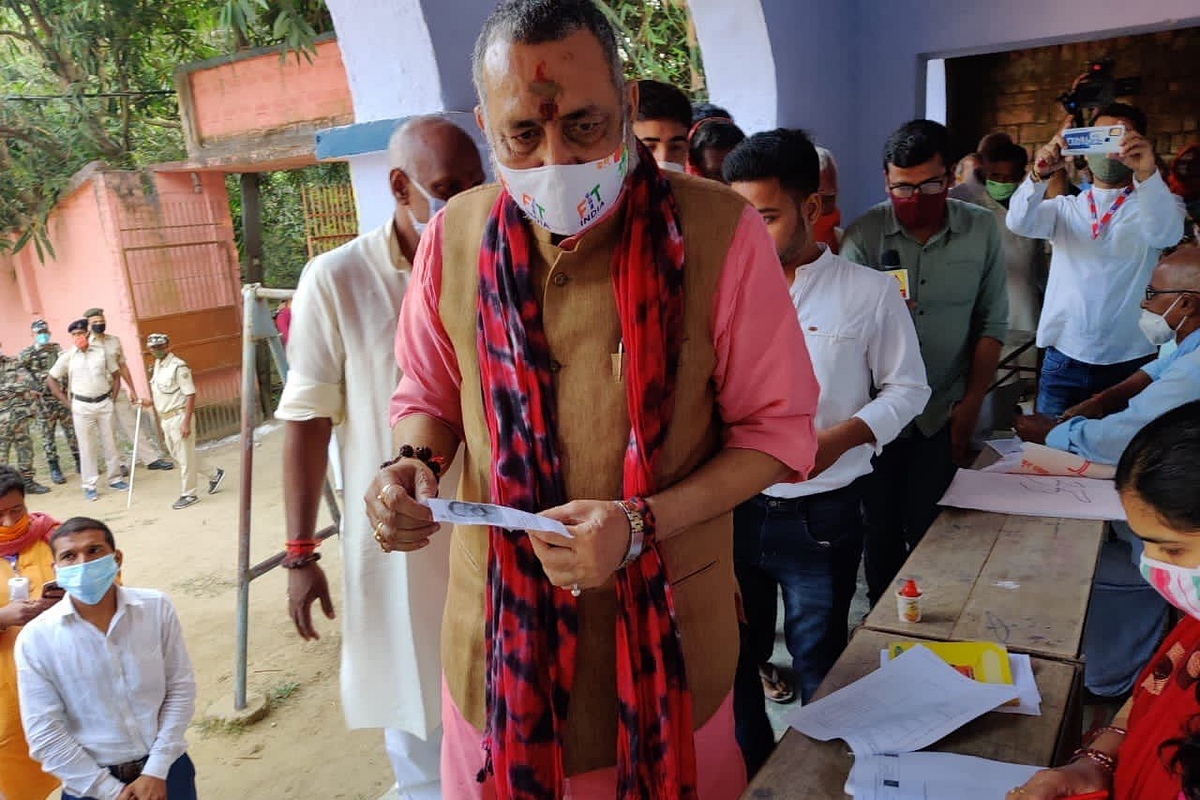 Bihar Election 2020: Voting Underway For 71 Assembly Seats In Phase-1, Over 7 Per Cent Voter Turnout Recorded Till 9 AM