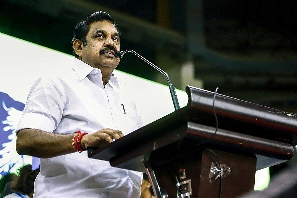 Tamil Nadu Chief Minister EPS Opposes Ban On Sale Of Firecrackers By Other States, Seeks ‘Empirical Evidence’ On Covid Patients Being Affected