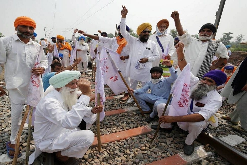 Punjab: Farmers Launch Three-Day Rail Blockade Demanding MSP Guarantee And Debt Waiver