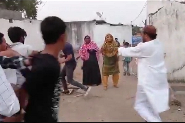 Telangana: Three Injured After MIM Leader Farooq Ahmed Opens Fire In Adilabad 