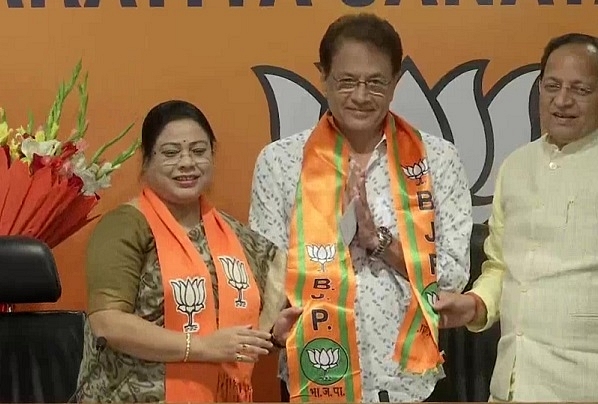 Actor Arun Govil joins BJP (pic via Twitter)