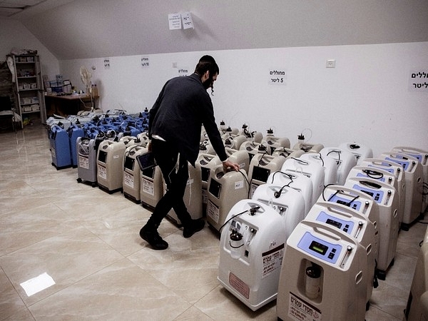 US Dispatches Five Tonnes Of Oxygen Concentrators To India; More Consignments To Be Delivered Soon
