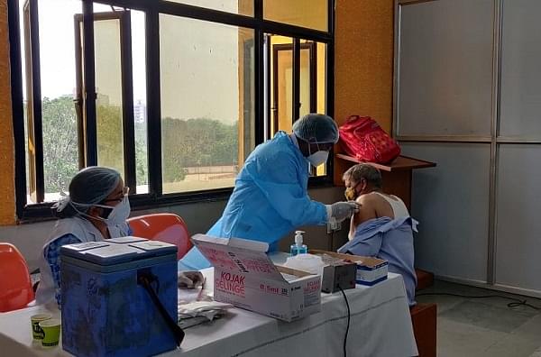 Over 4 Lakh Railway Staff Vaccinated So Far; 10,300 MT Oxygen Delivered To Nation
