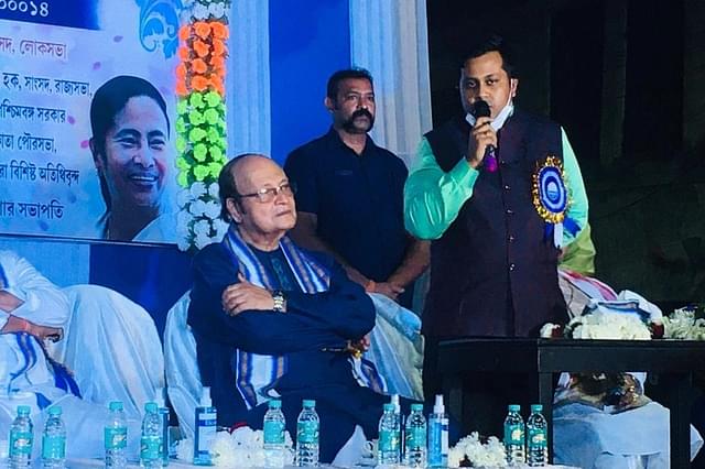 Why Mamata Banerjee’s Dismissal Of Vaccine Scam By Fake IAS Officer As ‘Isolated Incident’ Raises Suspicions