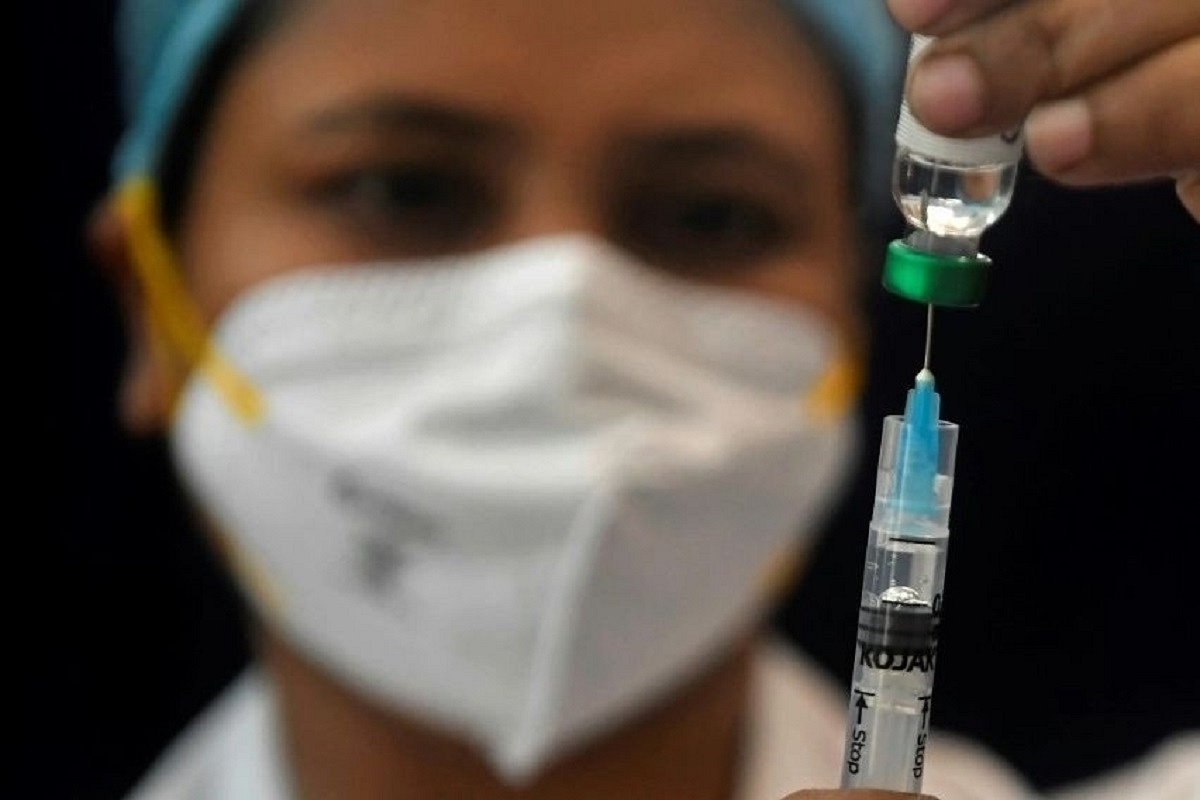 Over 5.33 Crore COVID-19 Vaccine Doses Still Available With States And UTs, 1.65 Crore More Shots In Pipeline: Centre
