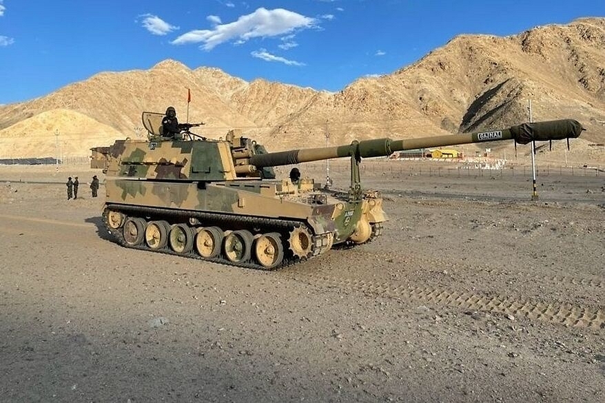 India Deploys A Regiment Of K9 Vajra Self-Propelled Howitzer Along The LAC With China In Ladakh