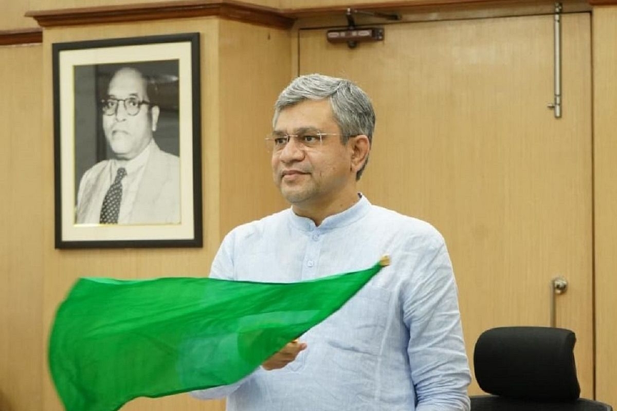 Railway Minister Flags Off Sainik Express Boosting Connectivity To Shekhawati Region In Rajasthan