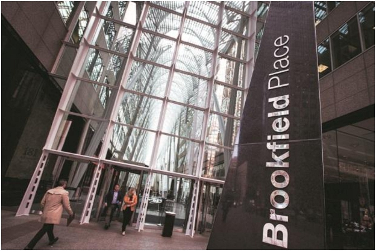 Why Is Brookfield’s REIT Trading At A Discount To Other REITs On The Market?