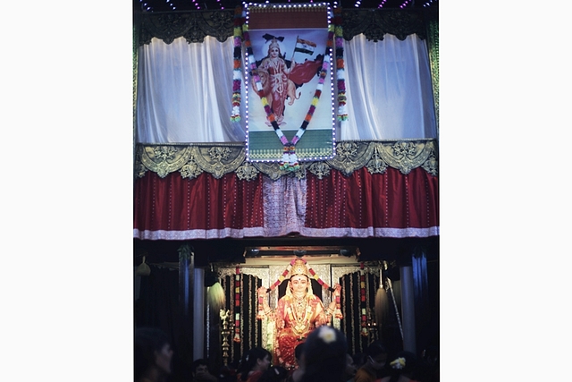 Bharat Mata atop the pandas where sits Sharada (12 October 2021) in Lakshmi form (PC: Anantesh Bhat)