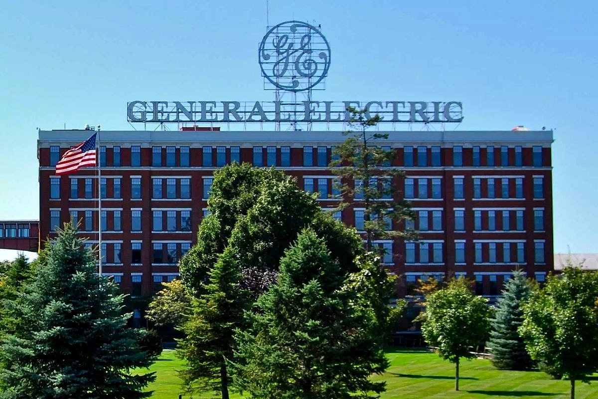 US Behemoth General Electric Breaks To Split Into Three Companies