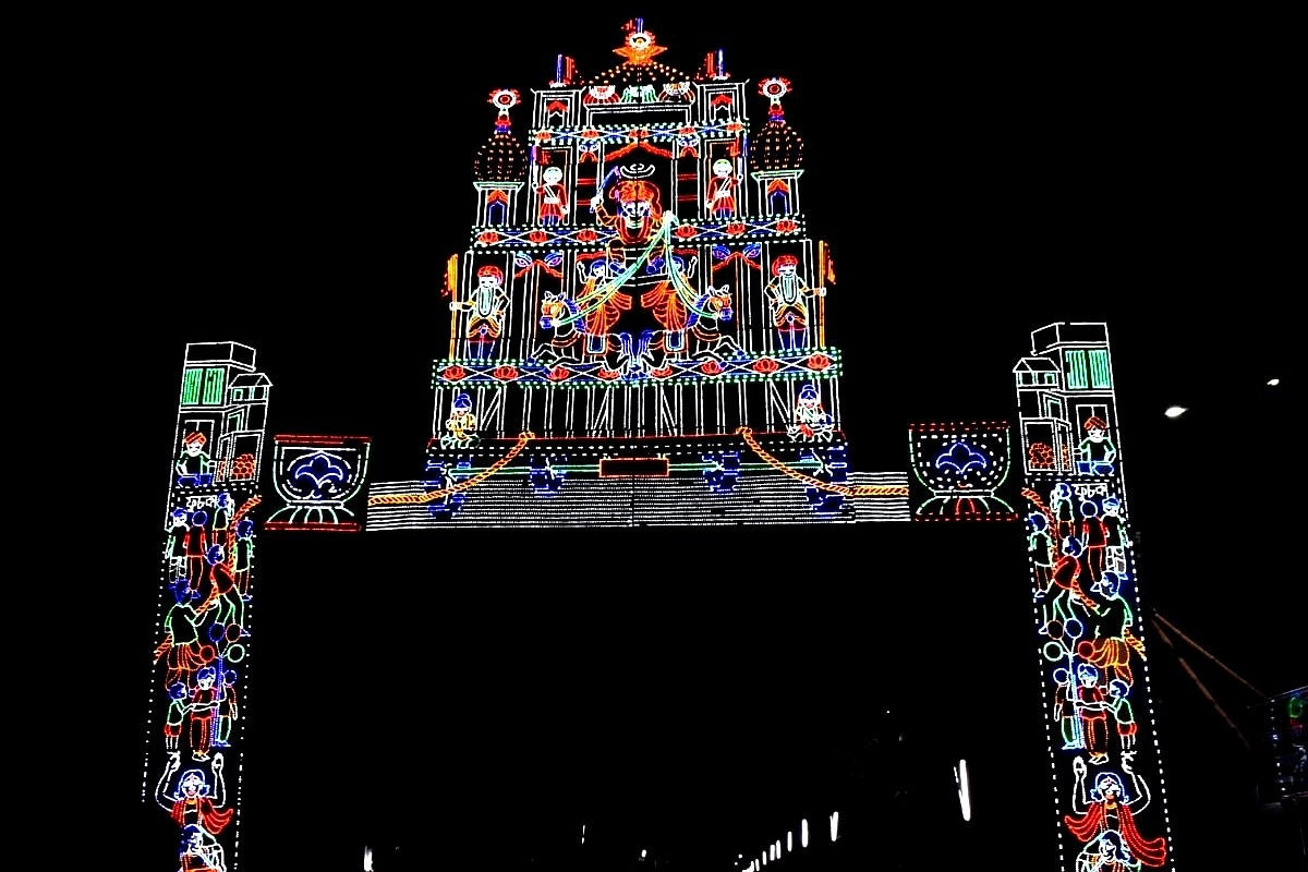 The entire city has been lit up for Deepotsav