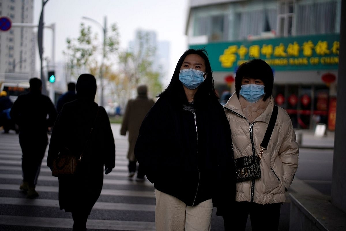 Covid-Zero: Why China Can’t Stop Locking Down Cities