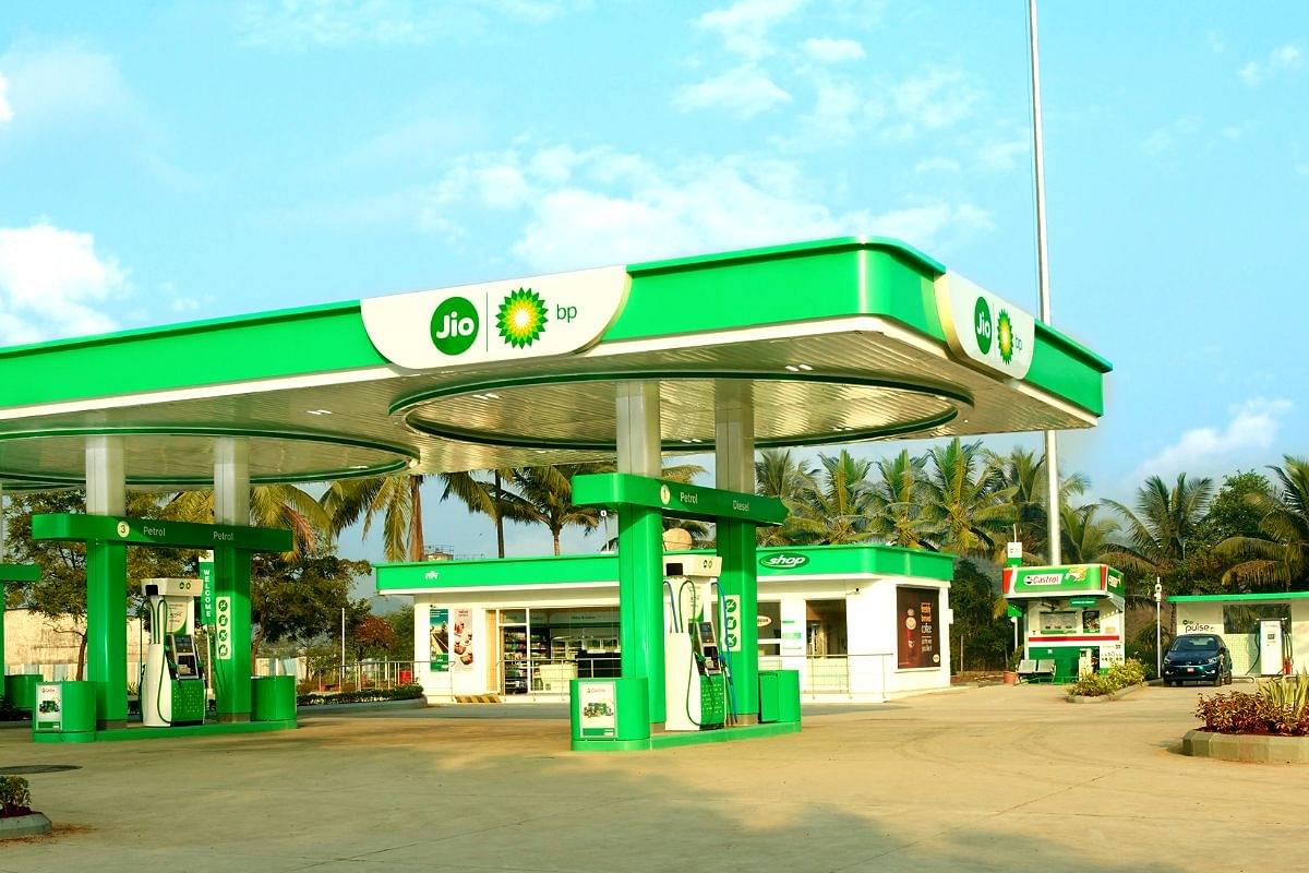 Why Is Reliance Bullish On Battery Swapping For EVs?