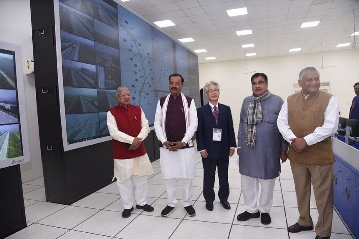 Gadkari Launches Intelligent Transport System On NCR’s Eastern Peripheral Expressway