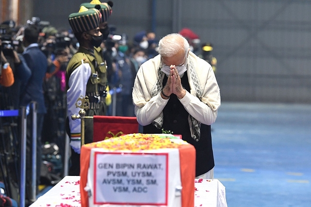 PM Modi paid tributes to General Rawat And 12 others killed in the IAF chopper crash