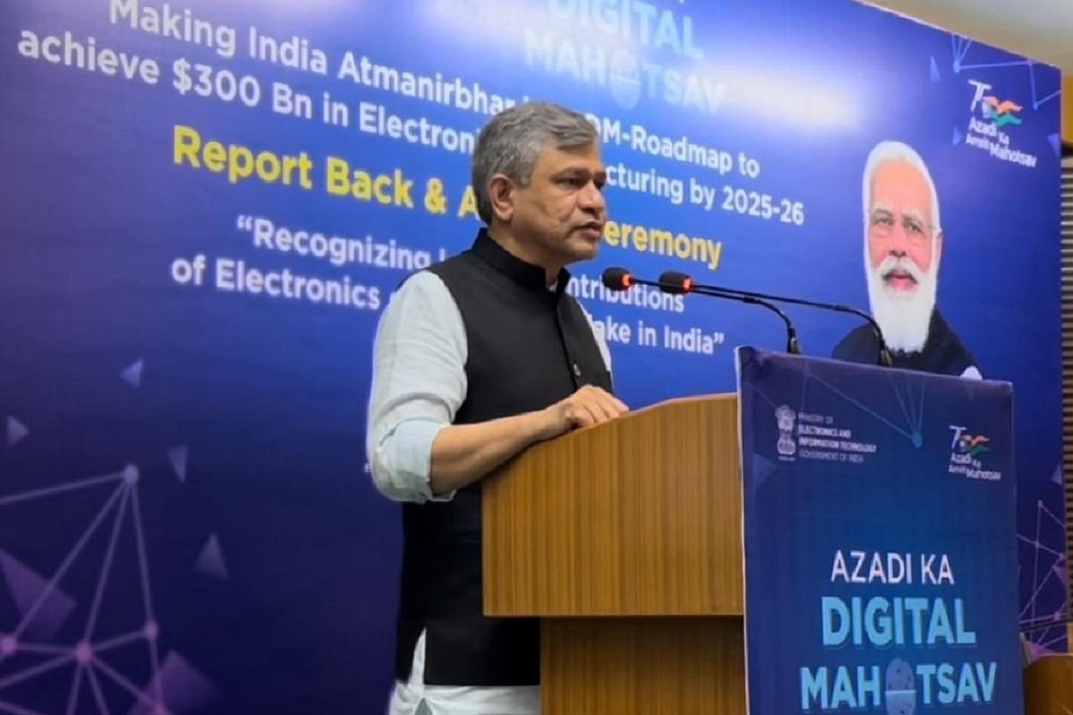 Govt To Support Electronics Industry To Achieve Their Commitment Of $300 Billion Revenue By 2025-26: Vaishnaw