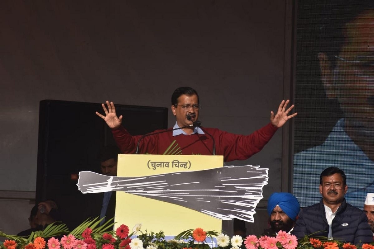 Uttarakhand: Arvind Kejriwal Promises Jobs To Ex-Servicemen, 1 Crore Compensation To Families Of Soldiers Who Make The Supreme Sacrifice, Says Report